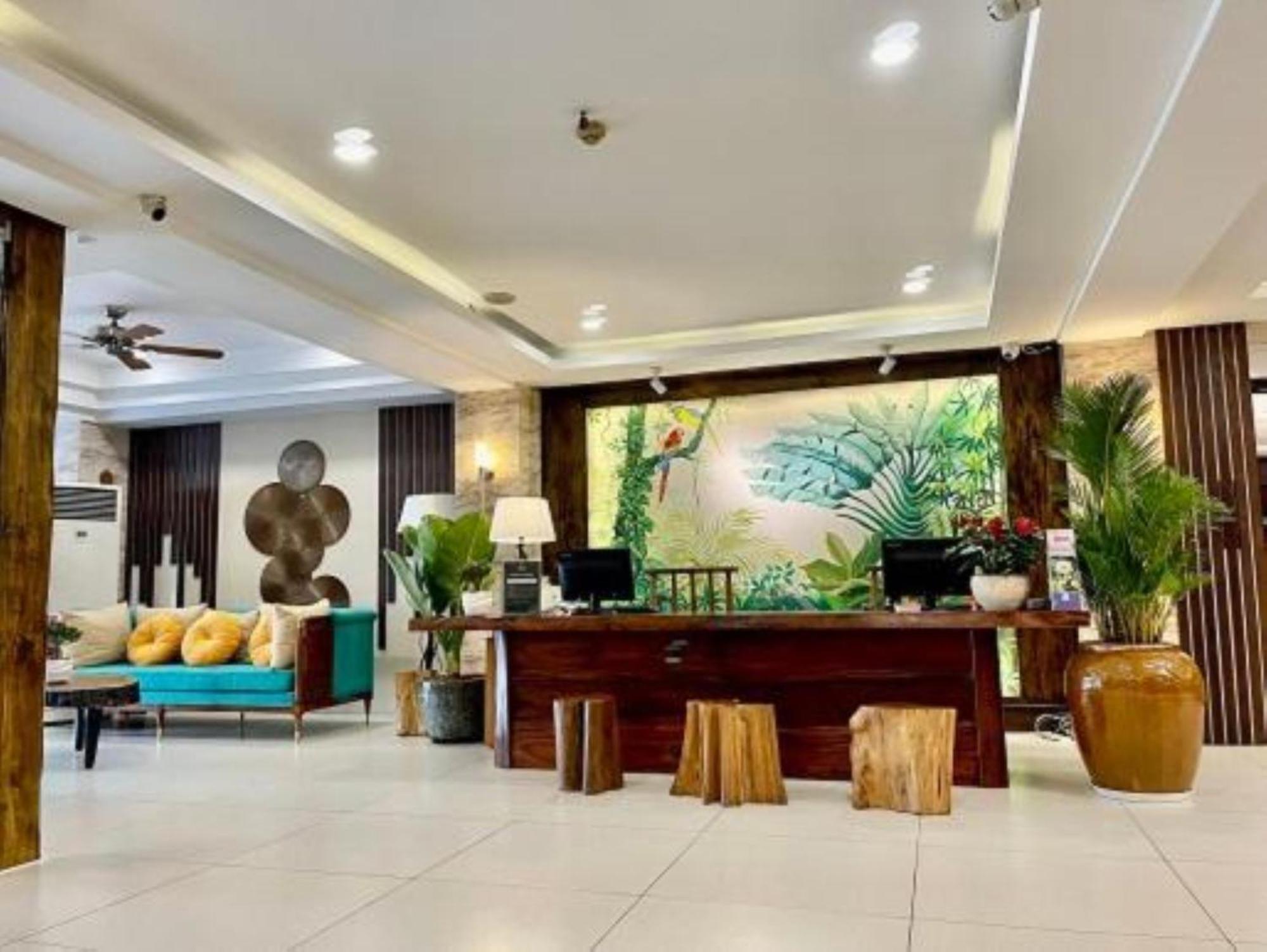 Happy Life Green Hotel Ho Chi Minh-stad Buitenkant foto